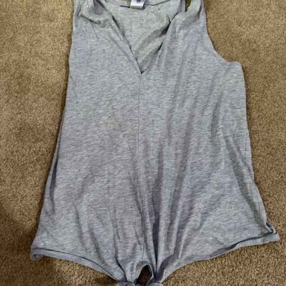Victorias Secret Sport Collection Gray Tank Size Small